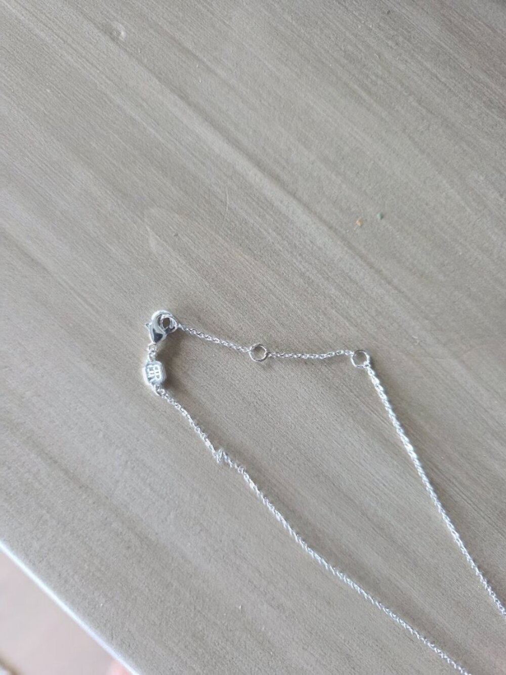 Banana Republic Silver-toned and Crystal Lariat Necklace - Picture 4 of 4